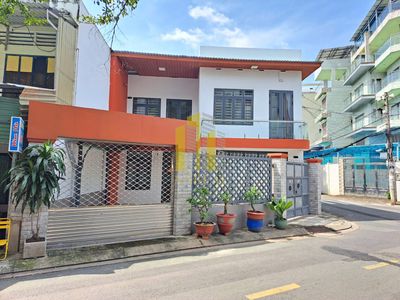 Villa Giá rẻ 160m2 Sân Rộng giá 30 Triệu — ảnh 1