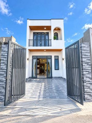 Ngộp, giảm 300 triệu, bán nhà ngay Cây xăng Đức Hưng Đường Đồng Khởi — ảnh 1
