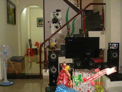 Nhà full nội thất 1 Trệt 2 lầu sân thượng 4x13m hẻm Âu Dương Lân — ảnh 1