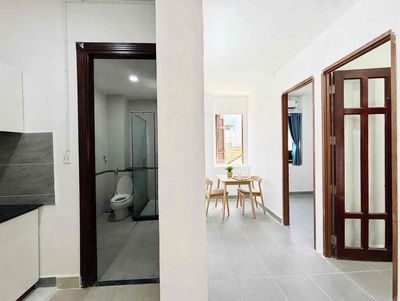 Cho thuê căn hộ 2 phòng ngủ ngay chung tâm - đường dương quảng hàm — ảnh 1