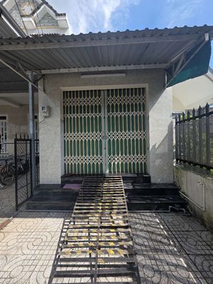 Cho thuê nhà nguyên căn giá 7 triệu - bà điểm, hóc môn — ảnh 1