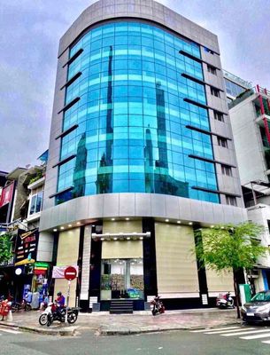 Cho thuê góc 3MT ngang 8m, dtsd~700m2-KC: hầm 6L-có TM,pccc-Giá:150tr — ảnh 1