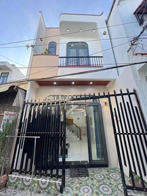 Nhà trệt lầu mới đẹp - hẻm liên tổ 3-4 nguyễn văn cừ — ảnh 1
