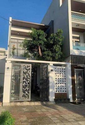 Cho thuê căn nhà hẻm đường Tân Sơn Nhì, 2 phòng ngủ, 5mx16m, 1 lầu, gi — ảnh 1