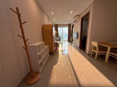 Cho thuê C/c Sky Center, 16 Phổ Quang cho thuê căn 3PN giá 18tr/tháng — ảnh 1