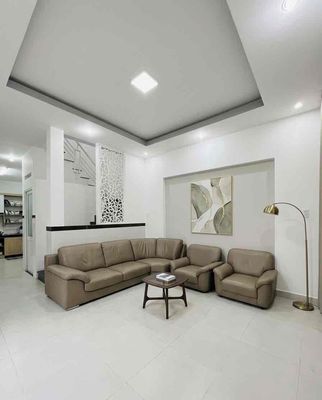 Rẻ bất ngờ, Bán nhà Bùi Minh Trực Quận 8, 5x11 - 1 lầu, Giá chỉ 4 tỷ x — ảnh 1