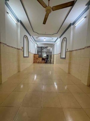 Cho thuê nhà mặt tiền vừa ở vừa kinh doanh thống nhất 4x25 2lầu 23tr — ảnh 1