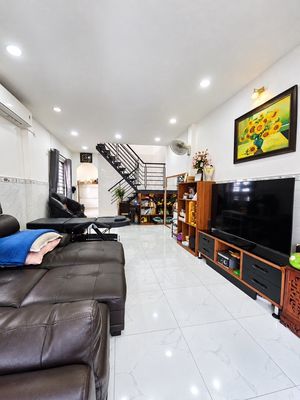 HXH ÂU Cơ - Ngang 5,5 dài 15m , biệt thự mini - giá rẻ khu vực — ảnh 1