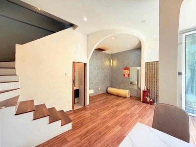 3.78 tỷ 6 5m • HXH • Đối diện Lotte • 2 Tầng đúc kiên cố • 2PN, ST — ảnh 1