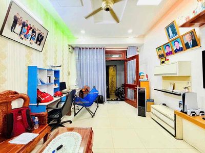 64m2,Nhà 3 Tầng,Hẻm Xe Tải, Sát Chợ Gò Xoài, Bình Tân, Chỉ 5.x Tỷ — ảnh 1