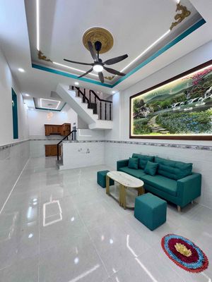 Nhà lầu giáp Hóc Môn, Bình Chánh 425tr đã lên thổ cư — ảnh 1