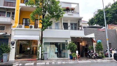 Cho thuê nhà mặt tiền Quận 1 - đường Cô Giang Cô Bắc — ảnh 1