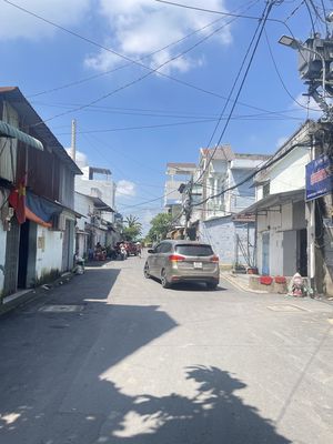 Bán lô đất Tô Ngọc Vân sát Bờ kênh Tham Lương, ngay cầu Bến Phân,4x16m — ảnh 1