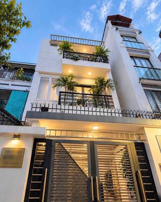 Bán nhà Tân Bình | 103m2 (5/5.2x20m) 4 Tầng Hẻm 3m | chỉ 11 tỷ TL — ảnh 1