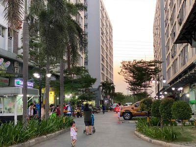 Bán căn hộ tầng trệt, 2 lầu, ở và kinh doanh, sổ sẵn, Đỗ Xuân Hợp, Q2 — ảnh 1