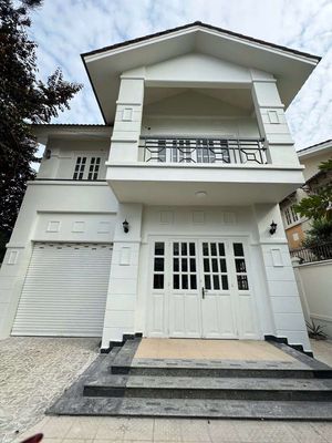 Cho thuê biệt thự mặt tiền nhưa — ảnh 1