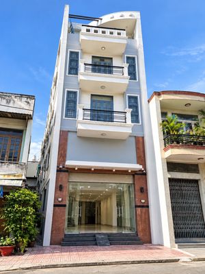 Tòa nhà 4 tầng MT đường Bình thới — ảnh 1