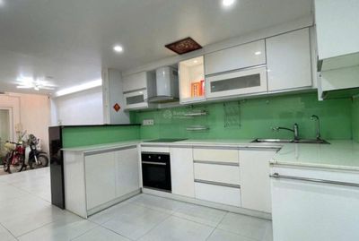Cmt8 quận 10 nhà 4 tầng, 53m, 5pn hẻm xe hơi sổ nở hậu chỉ 8,79 tỷ — ảnh 1