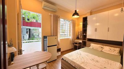 Cho thuê căn hộ ban công gần công viên lê văn tám full nt quận 1 — ảnh 1