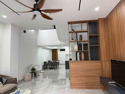 Cho thuê nhà 3 tầng full nội thất đường hoàng xuân nhị,hải châu — ảnh 1