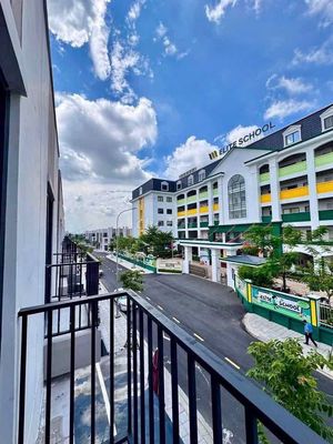 Cho thuê nhà 3pn đối diện kcn đồng an 2 bình dương — ảnh 1