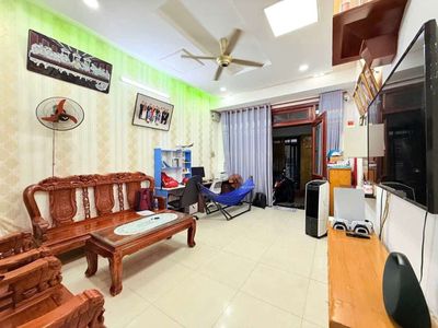 Nhà 3 tầng đúc btct hẻm xe tải gần mt đường 64m2 chỉ 5 tỷ nhỉnh — ảnh 1