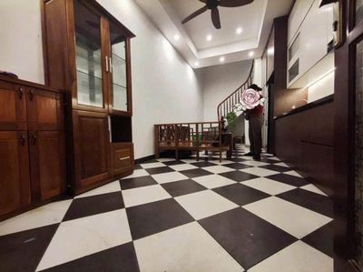 Cho thuê nhà ngõ Ngọc Khánh, Ba Đình, 35m2 x 4 tầng — ảnh 1