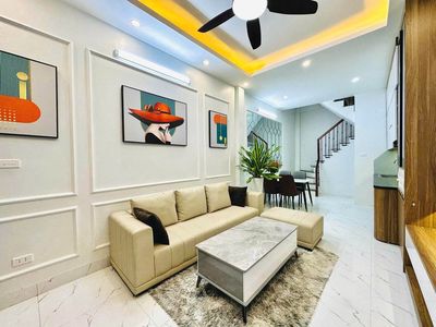 Cho thuê nhà 30m2, 4 tầng, 2PN, Đống Đa, Hà Nội — ảnh 1