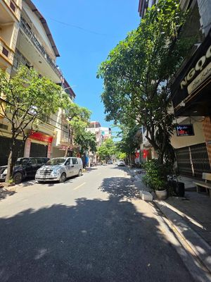 Cho thuê nhà phố Lý Thường Kiệt, 5 tầng, 42m2, 13tr/tháng — ảnh 1