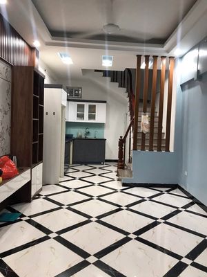 Cho thuê nhà 38m2, 5 tầng, Dịch Vọng Hậu, Cầu Giấy — ảnh 1