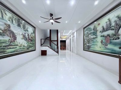 Cho thuê nhà thang máy Lạc Long Quân - Tây Hồ — ảnh 1