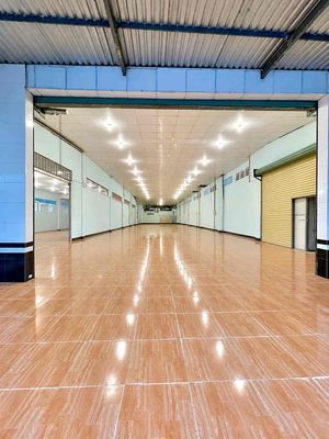 Kho Xưởng Hơn 400m2 Mặt Tiền Đường Tôn Đức Thắng — ảnh 1