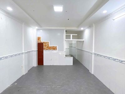 Nhà nguyên căn đường Nguyễn Quý Anh 4x14m đúc 2 tấm 2pn 2wc — ảnh 1