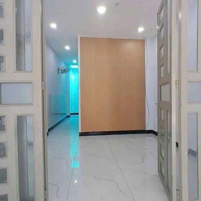 4,5x16 có 1pn sân rộng gần chợ nước đá, còn mới ở ngay — ảnh 1