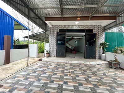 Bán nhà 2 tầng dt 762m bao gồm sân vườn, 3,7 tỷ. — ảnh 1