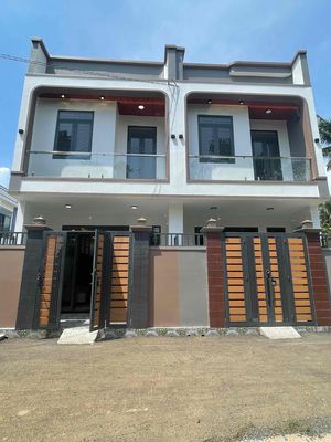 Bán nhà 1 trệt 1 lầu ngay chợ đồn — ảnh 1