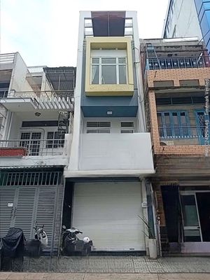 Cho Thuê Nhà 5 Phòng, 4x13m2_ Mặt Tiền Đường Hòa Hưng Quận 10 — ảnh 1