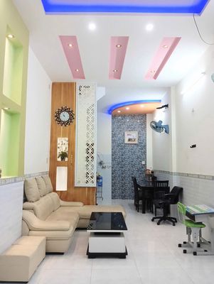 Bán Nhà đường Lê Hồng Phong — ảnh 1