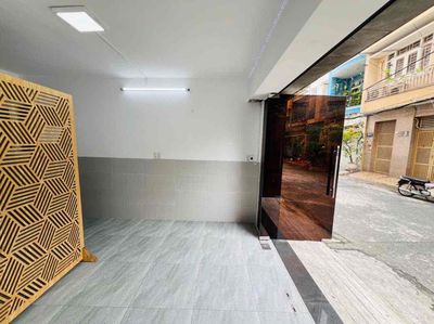 Cho thuê mặt bằng hẻm xe hơi_gần chợ hoàng hoa thám — ảnh 1