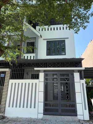 Cần Bán Gấp - Nhà Mặt Tiền Đường Hoàng Đình Giong - Phường Nam Nha Tra — ảnh 1