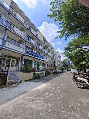Nhà đẹp 4pn_4wc mới sơn sửa ngay trục chính phạm văn đồng, thủ đức. — ảnh 1