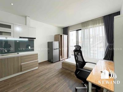 Cho Thuê Căn Hộ Mini Ban Công Ngay NowZone Quận 1 — ảnh 1