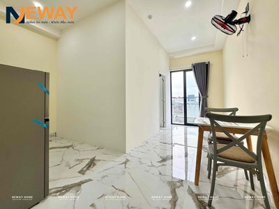 Căn hộ 1 phòng ngủ - ban công - full nội thất - ngay etown cộng hoà — ảnh 1