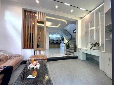 221 cho thuê nhà mới 2 tầng 3 mặt kiệt đường hoàng diệu — ảnh 1