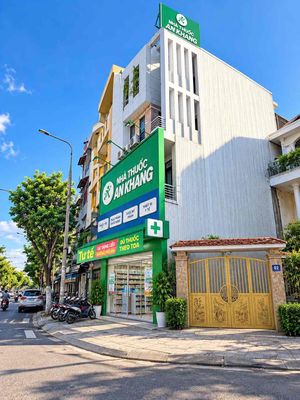 Bán nhà 4 tầng mặt tiền đầu đường huỳnh ngọc huệ — ảnh 1