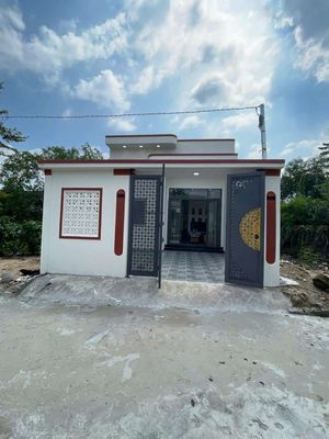 Nhà cấp 4 3 phòng ngủ tân định — ảnh 1