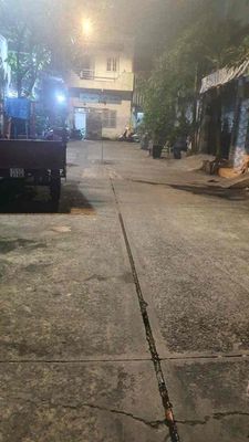 Ngang 9m dài 9m5 1 trệt 1 lầu dg 4m ngay khu ly chiêu hoàng — ảnh 1