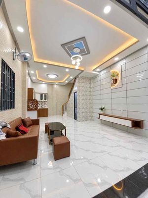 Bán nhà DT 43m2 - 4,5x10m - Ngay Trục Đường Tên Lửa, Sát Aeon Bình Tân — ảnh 1