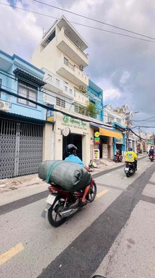 Nhà 2 tầng - đang kinh doanh spa - hơn 5 tỉ - cuối khu tên lửa — ảnh 1