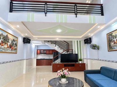 Chỉ nhỉnh 3 tỷ sở hữu nhà 3 tầng lê văn quới – hẻm 4m thông, 3pn — ảnh 1